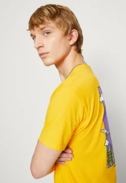 HUF CITY TEE - T-Shirt Print - Gold 9 HUF CITY TEE - T-Shirt Print - Gold -Huf Geschäft 4734a9fb24e54902b7f1e75d026e1a4f