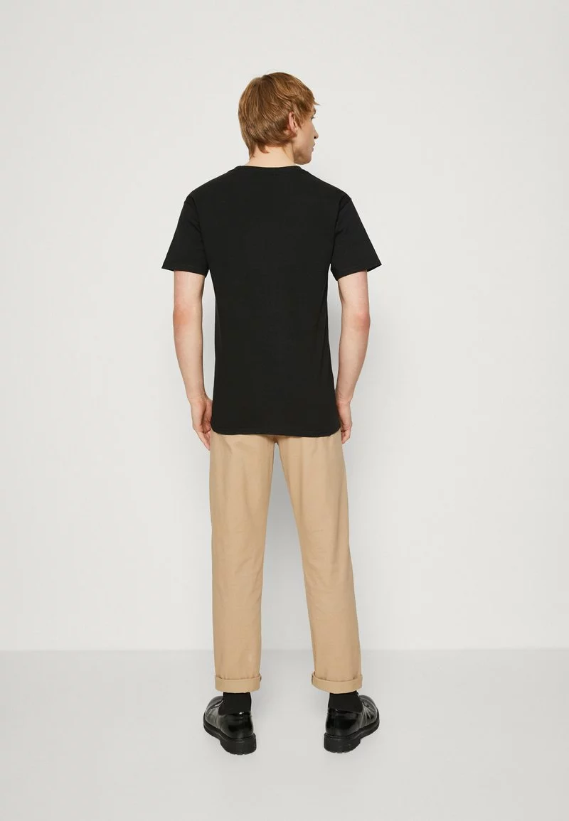 HUF STILL LIFE NUMBER 420 TEE - T-Shirt Print - Black 3 HUF STILL LIFE NUMBER 420 TEE - T-Shirt Print - Black – Bild 3