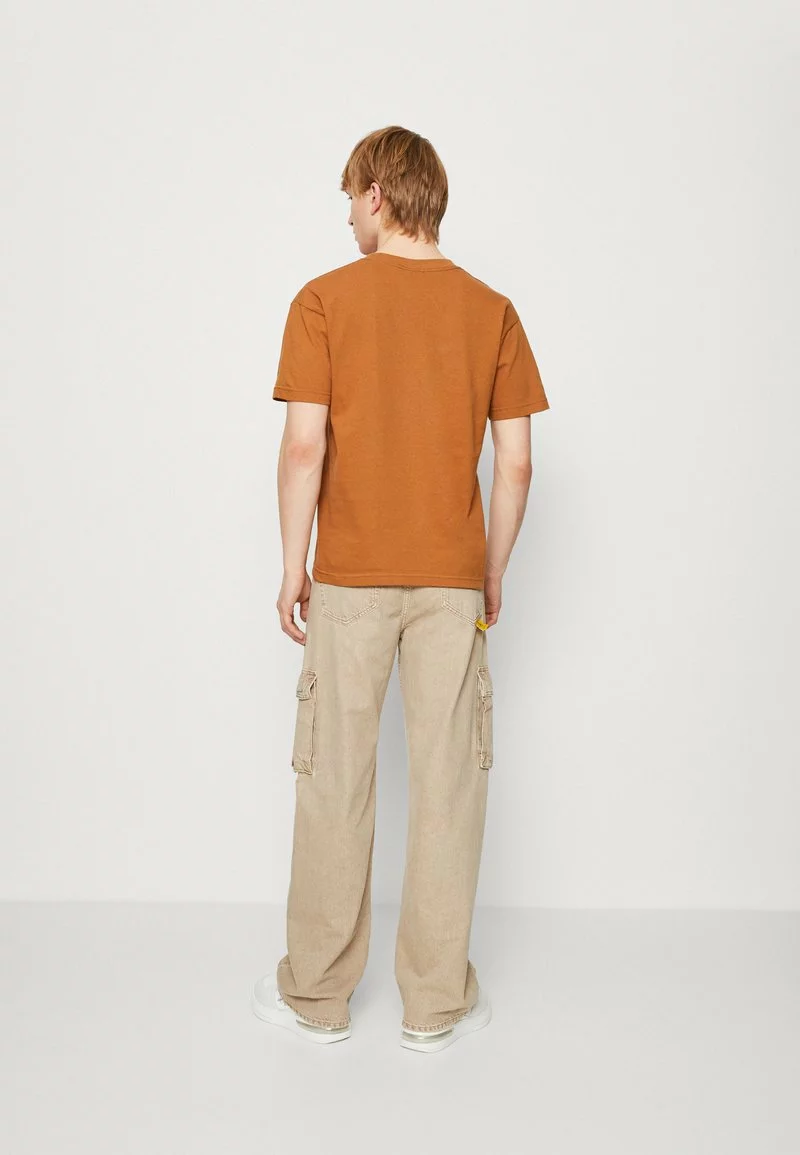 HUF STREET LEVEL TEE UNISEX - T-Shirt Print - Rubber 3 HUF STREET LEVEL TEE UNISEX - T-Shirt Print - Rubber – Bild 3