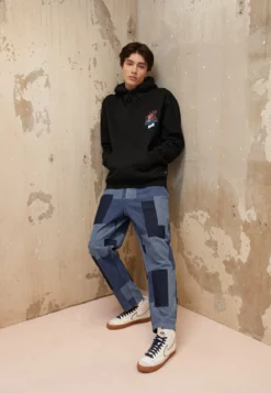 HUF THWIP TRIANGLE HOODIE - Sweatshirt - Black -Huf Geschäft b101e8342eaf4050a2009acbb2cbb6cf